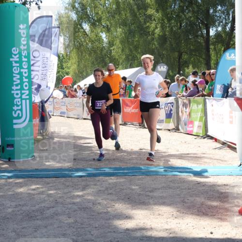 07.09.2025 - 19. Norderstedt Triathlon Zöllner http://msf.ph/oto/8788395 07.09.2025 13:43:26 Ziel 142, 323 meine-sportfotos.de