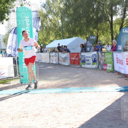 07.09.2025 - 19. Norderstedt Triathlon Zöllner http://msf.ph/oto/8788421 07.09.2025 16:08:56 Ziel 1431 meine-sportfotos.de