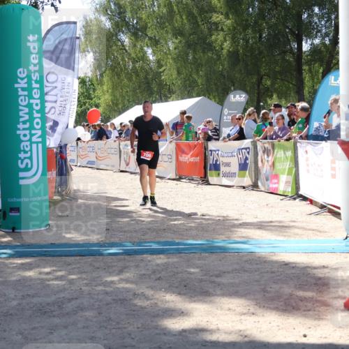 07.09.2025 - 19. Norderstedt Triathlon Zöllner http://msf.ph/oto/8788429 07.09.2025 13:43:48 Ziel 706 meine-sportfotos.de