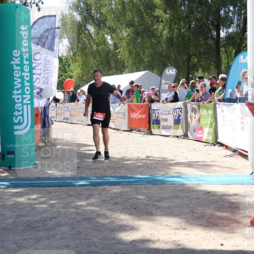07.09.2025 - 19. Norderstedt Triathlon Zöllner http://msf.ph/oto/8788439 07.09.2025 13:43:48 Ziel 706 meine-sportfotos.de