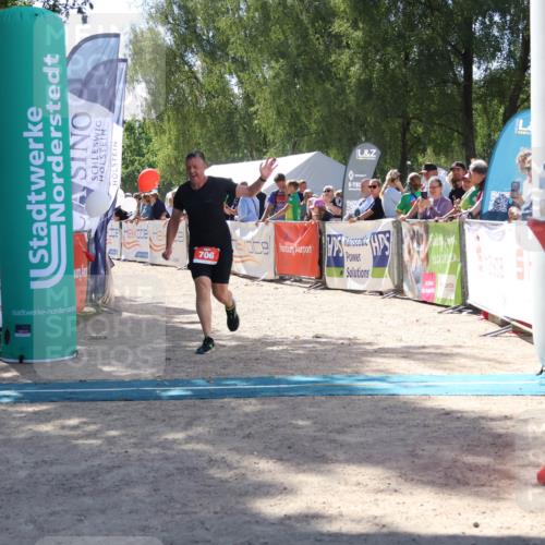 07.09.2025 - 19. Norderstedt Triathlon Zöllner http://msf.ph/oto/8788440 07.09.2025 13:43:49 Ziel 706 meine-sportfotos.de