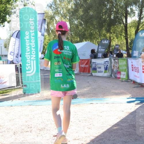 07.09.2025 - 19. Norderstedt Triathlon Zöllner http://msf.ph/oto/8788443 07.09.2025 16:09:21 Ziel 395, 1466 meine-sportfotos.de