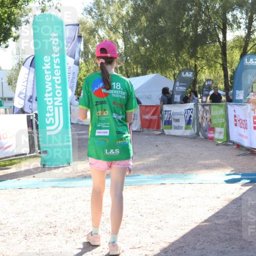 07.09.2025 - 19. Norderstedt Triathlon Zöllner http://msf.ph/oto/8788446 07.09.2025 16:09:21 Ziel 395, 1466 meine-sportfotos.de
