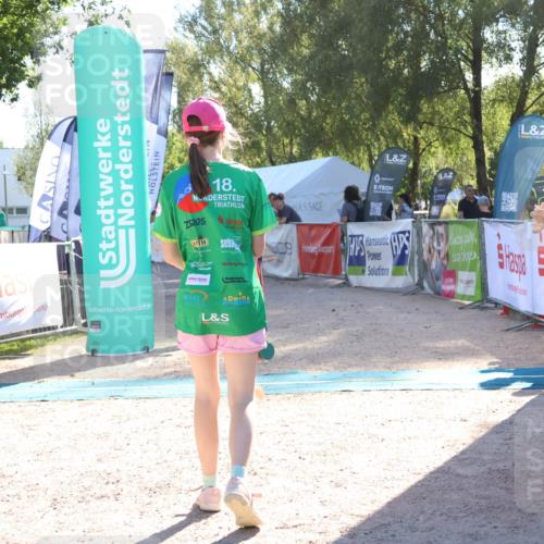07.09.2025 - 19. Norderstedt Triathlon Zöllner http://msf.ph/oto/8788447 07.09.2025 16:09:22 Ziel 395, 1466 meine-sportfotos.de