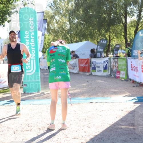 07.09.2025 - 19. Norderstedt Triathlon Zöllner http://msf.ph/oto/8788466 07.09.2025 16:09:23 Ziel 395, 1466 meine-sportfotos.de