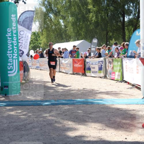 07.09.2025 - 19. Norderstedt Triathlon Zöllner http://msf.ph/oto/8788468 07.09.2025 13:44:01 Ziel 1270 meine-sportfotos.de
