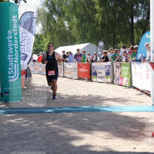 07.09.2025 - 19. Norderstedt Triathlon Zöllner http://msf.ph/oto/8788481 07.09.2025 13:44:02 Ziel 1270 meine-sportfotos.de