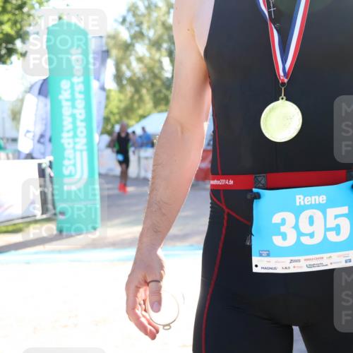 07.09.2025 - 19. Norderstedt Triathlon Zöllner http://msf.ph/oto/8788515 07.09.2025 16:09:48 Ziel 391 meine-sportfotos.de