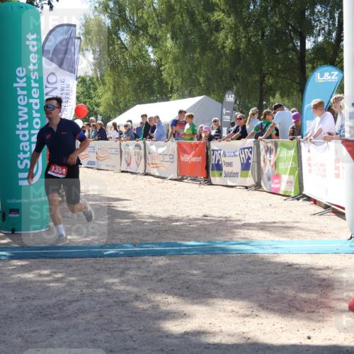 07.09.2025 - 19. Norderstedt Triathlon Zöllner http://msf.ph/oto/8788522 07.09.2025 13:44:14 Ziel 853, 1354 meine-sportfotos.de