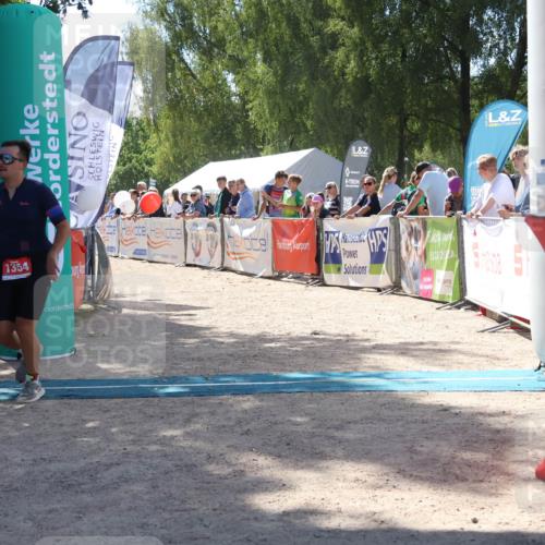 07.09.2025 - 19. Norderstedt Triathlon Zöllner http://msf.ph/oto/8788528 07.09.2025 13:44:14 Ziel 853, 1354 meine-sportfotos.de