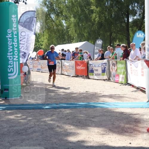 07.09.2025 - 19. Norderstedt Triathlon Zöllner http://msf.ph/oto/8788541 07.09.2025 13:44:43 Ziel 304 meine-sportfotos.de