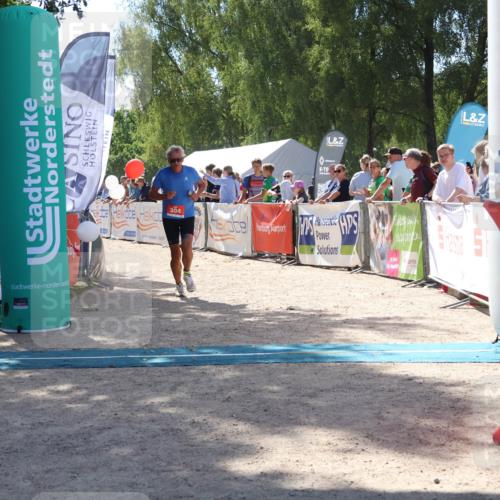 07.09.2025 - 19. Norderstedt Triathlon Zöllner http://msf.ph/oto/8788544 07.09.2025 13:44:43 Ziel 304 meine-sportfotos.de