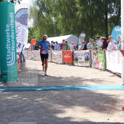 07.09.2025 - 19. Norderstedt Triathlon Zöllner http://msf.ph/oto/8788547 07.09.2025 13:44:43 Ziel 304 meine-sportfotos.de