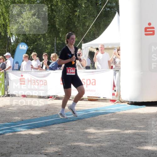 07.09.2025 - 19. Norderstedt Triathlon Zöllner http://msf.ph/oto/8788555 07.09.2025 13:48:45 Ziel 153, 264, 334, 1292, 1344 meine-sportfotos.de