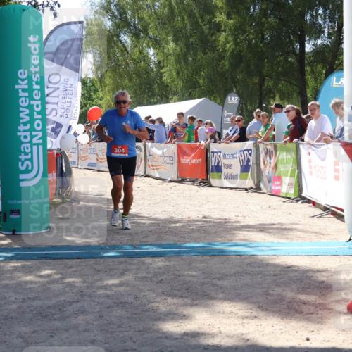 07.09.2025 - 19. Norderstedt Triathlon Zöllner http://msf.ph/oto/8788559 07.09.2025 13:44:44 Ziel 304 meine-sportfotos.de