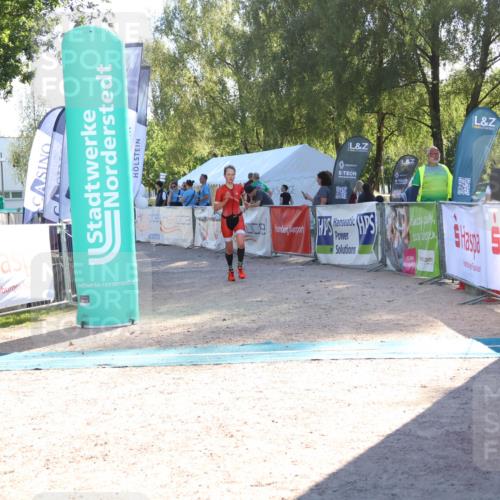 07.09.2025 - 19. Norderstedt Triathlon Zöllner http://msf.ph/oto/8788565 07.09.2025 16:10:27 Ziel 1404 meine-sportfotos.de