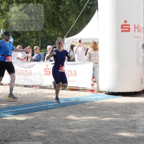 07.09.2025 - 19. Norderstedt Triathlon Zöllner http://msf.ph/oto/8788567 07.09.2025 13:48:48 Ziel 153, 264, 334, 1292, 1344 meine-sportfotos.de