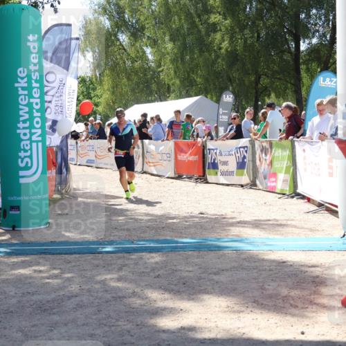 07.09.2025 - 19. Norderstedt Triathlon Zöllner http://msf.ph/oto/8788579 07.09.2025 13:44:52 Ziel 166 meine-sportfotos.de