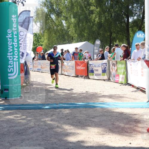 07.09.2025 - 19. Norderstedt Triathlon Zöllner http://msf.ph/oto/8788583 07.09.2025 13:44:52 Ziel 166 meine-sportfotos.de