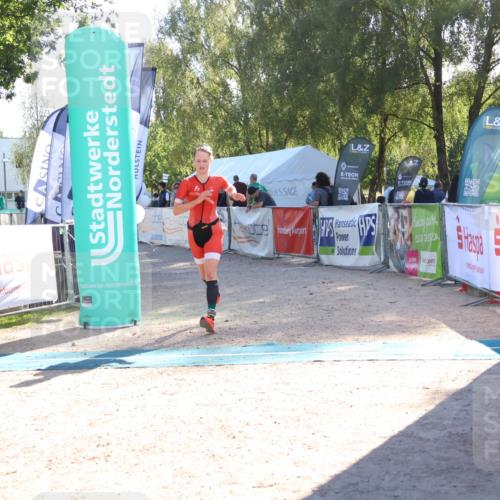 07.09.2025 - 19. Norderstedt Triathlon Zöllner http://msf.ph/oto/8788600 07.09.2025 16:10:28 Ziel 1404 meine-sportfotos.de