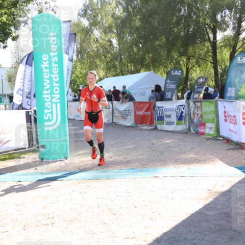 07.09.2025 - 19. Norderstedt Triathlon Zöllner http://msf.ph/oto/8788603 07.09.2025 16:10:29 Ziel 1404 meine-sportfotos.de