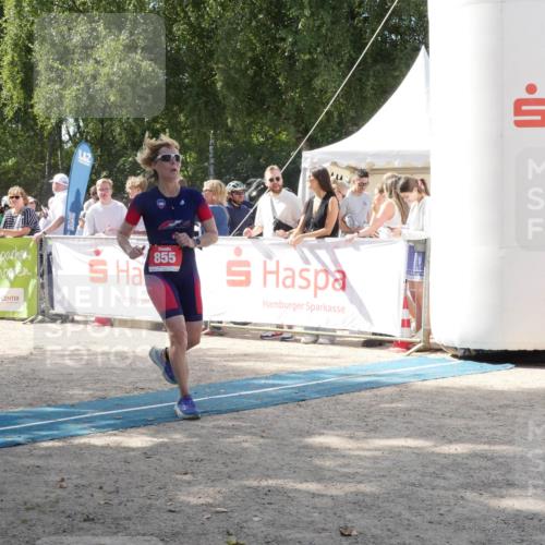 07.09.2025 - 19. Norderstedt Triathlon Zöllner http://msf.ph/oto/8788608 07.09.2025 13:49:59 Ziel 855 meine-sportfotos.de