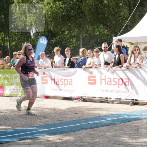 07.09.2025 - 19. Norderstedt Triathlon Zöllner http://msf.ph/oto/8788643 07.09.2025 13:50:55 Ziel 160, 747, 1477 meine-sportfotos.de