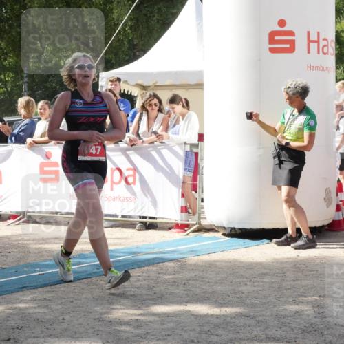 07.09.2025 - 19. Norderstedt Triathlon Zöllner http://msf.ph/oto/8788649 07.09.2025 13:50:56 Ziel 160, 747, 1477 meine-sportfotos.de