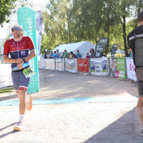 07.09.2025 - 19. Norderstedt Triathlon Zöllner http://msf.ph/oto/8788654 07.09.2025 16:10:46 Ziel 1496 meine-sportfotos.de