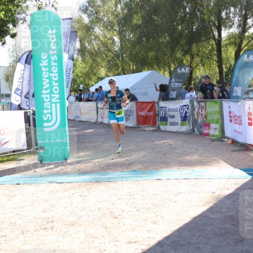 07.09.2025 - 19. Norderstedt Triathlon Zöllner http://msf.ph/oto/8788667 07.09.2025 16:10:55 Ziel 441 meine-sportfotos.de