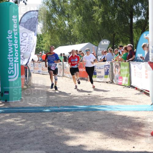 07.09.2025 - 19. Norderstedt Triathlon Zöllner http://msf.ph/oto/8788670 07.09.2025 13:45:39 Ziel 343 meine-sportfotos.de