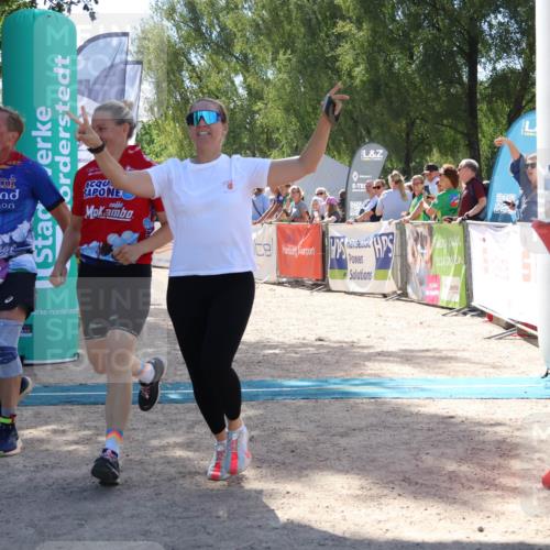 07.09.2025 - 19. Norderstedt Triathlon Zöllner http://msf.ph/oto/8788690 07.09.2025 13:45:41 Ziel 343 meine-sportfotos.de