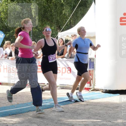 07.09.2025 - 19. Norderstedt Triathlon Zöllner http://msf.ph/oto/8788726 07.09.2025 13:51:39 Ziel 197, 317 meine-sportfotos.de