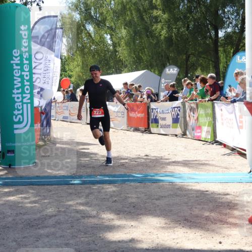 07.09.2025 - 19. Norderstedt Triathlon Zöllner http://msf.ph/oto/8788738 07.09.2025 13:45:59 Ziel 723 meine-sportfotos.de