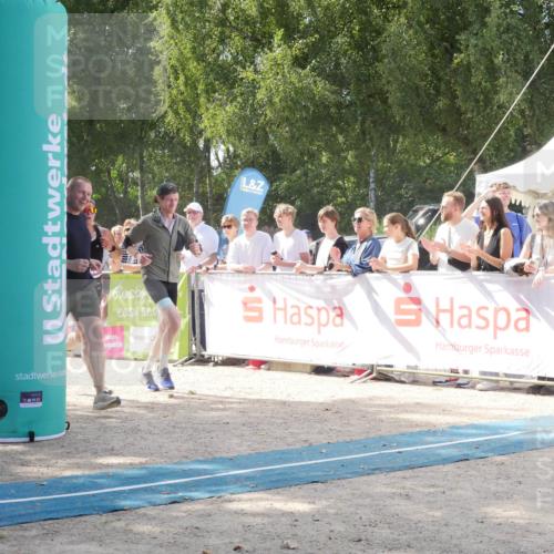 07.09.2025 - 19. Norderstedt Triathlon Zöllner http://msf.ph/oto/8788780 07.09.2025 13:53:02 Ziel 342 meine-sportfotos.de