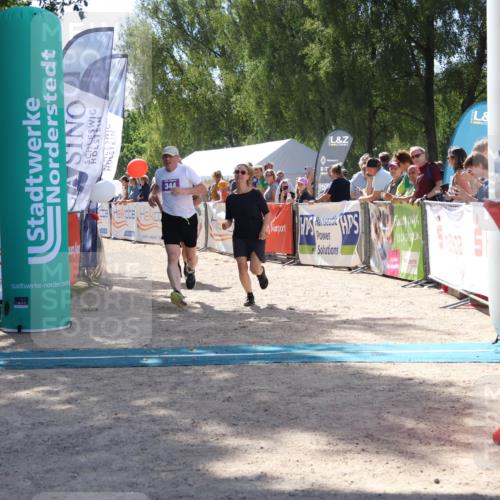 07.09.2025 - 19. Norderstedt Triathlon Zöllner http://msf.ph/oto/8788808 07.09.2025 13:46:17 Ziel 344 meine-sportfotos.de
