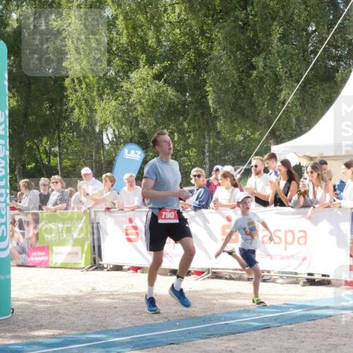 07.09.2025 - 19. Norderstedt Triathlon Zöllner http://msf.ph/oto/8788817 07.09.2025 13:53:51 Ziel 230, 790, 805 meine-sportfotos.de