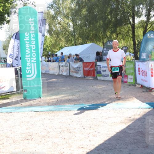 07.09.2025 - 19. Norderstedt Triathlon Zöllner http://msf.ph/oto/8788819 07.09.2025 16:11:36 Ziel 1537 meine-sportfotos.de
