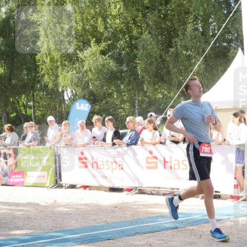 07.09.2025 - 19. Norderstedt Triathlon Zöllner http://msf.ph/oto/8788821 07.09.2025 13:53:52 Ziel 230, 790, 805 meine-sportfotos.de