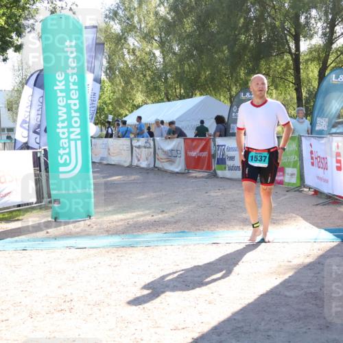07.09.2025 - 19. Norderstedt Triathlon Zöllner http://msf.ph/oto/8788843 07.09.2025 16:11:37 Ziel 1537 meine-sportfotos.de