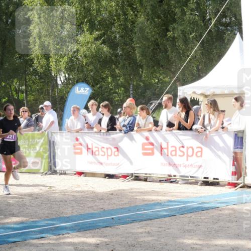 07.09.2025 - 19. Norderstedt Triathlon Zöllner http://msf.ph/oto/8788849 07.09.2025 13:55:08 Ziel 321 meine-sportfotos.de