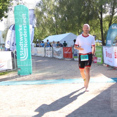 07.09.2025 - 19. Norderstedt Triathlon Zöllner http://msf.ph/oto/8788851 07.09.2025 16:11:38 Ziel 1537 meine-sportfotos.de