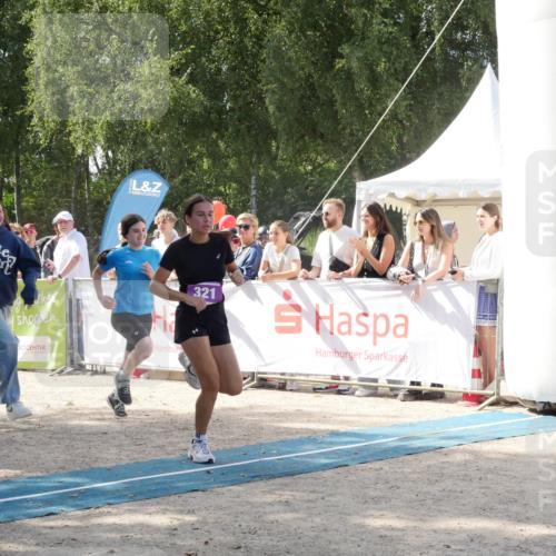 07.09.2025 - 19. Norderstedt Triathlon Zöllner http://msf.ph/oto/8788855 07.09.2025 13:55:09 Ziel 321, 842 meine-sportfotos.de