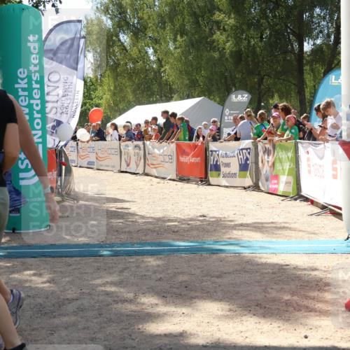 07.09.2025 - 19. Norderstedt Triathlon Zöllner http://msf.ph/oto/8788856 07.09.2025 13:46:39 Ziel 351 meine-sportfotos.de