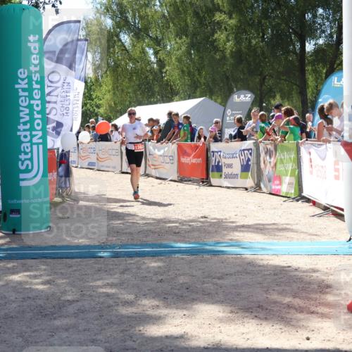 07.09.2025 - 19. Norderstedt Triathlon Zöllner http://msf.ph/oto/8788861 07.09.2025 13:46:44 Ziel 351, 1362 meine-sportfotos.de