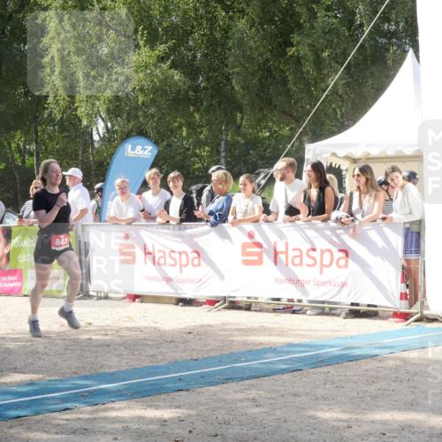 07.09.2025 - 19. Norderstedt Triathlon Zöllner http://msf.ph/oto/8788864 07.09.2025 13:55:13 Ziel 321, 842 meine-sportfotos.de