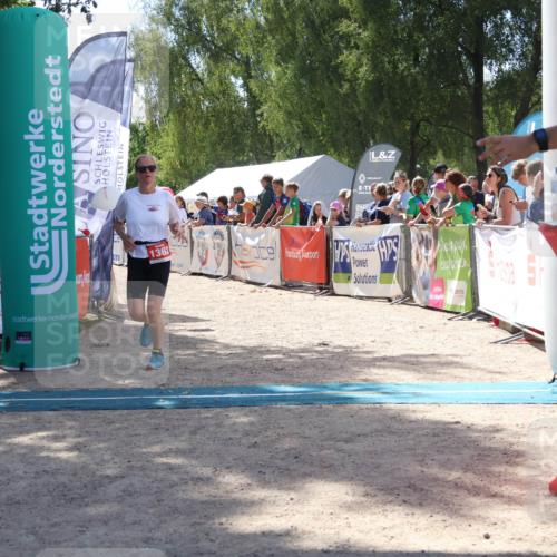 07.09.2025 - 19. Norderstedt Triathlon Zöllner http://msf.ph/oto/8788880 07.09.2025 13:46:46 Ziel 1362 meine-sportfotos.de