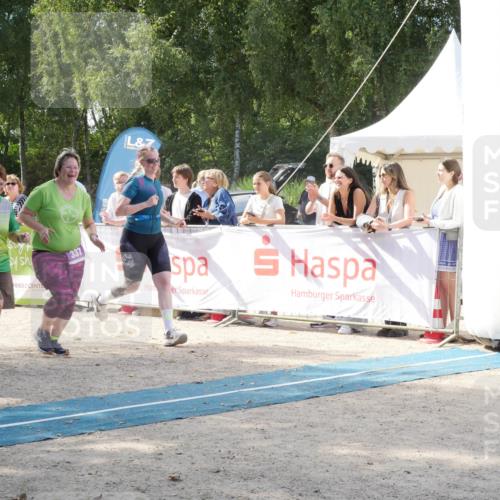 07.09.2025 - 19. Norderstedt Triathlon Zöllner http://msf.ph/oto/8788905 07.09.2025 13:56:42 Ziel 337 meine-sportfotos.de