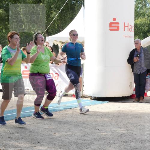 07.09.2025 - 19. Norderstedt Triathlon Zöllner http://msf.ph/oto/8788911 07.09.2025 13:56:43 Ziel 337 meine-sportfotos.de