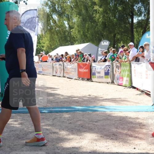 07.09.2025 - 19. Norderstedt Triathlon Zöllner http://msf.ph/oto/8788915 07.09.2025 13:46:54 Ziel  meine-sportfotos.de